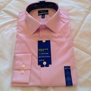 NWT Men's M Apt 9 dress shirt in subtle pink with white